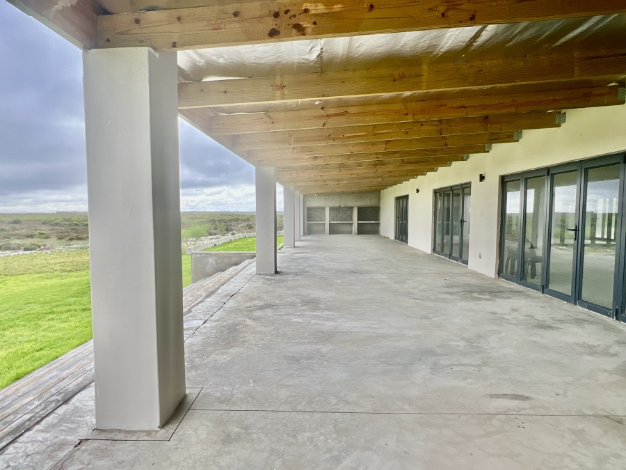 10 Bedroom Property for Sale in Hartebeesfontein Western Cape